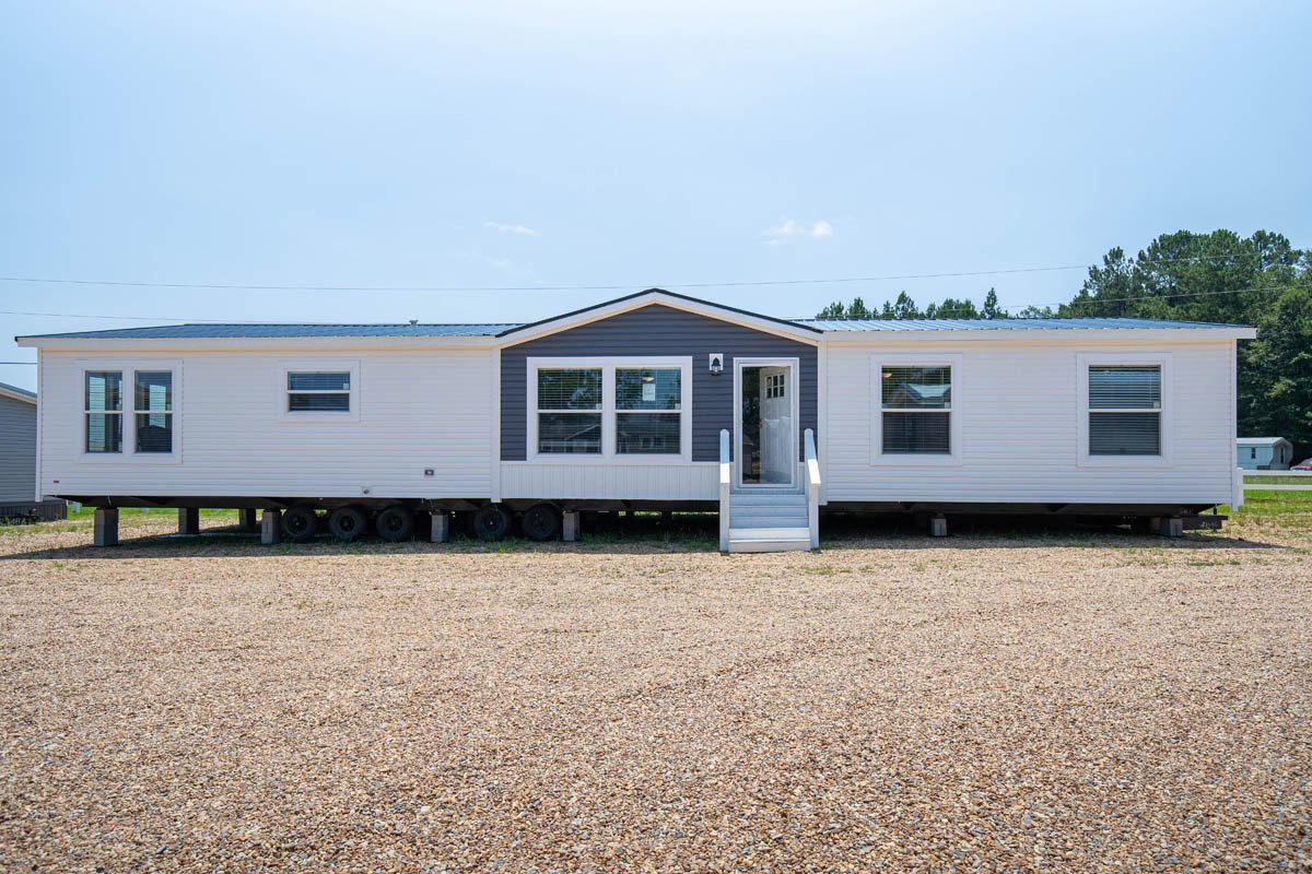 Juno Exterior
