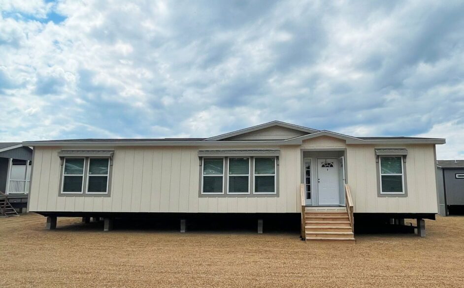 Magnolia 6356 Exterior