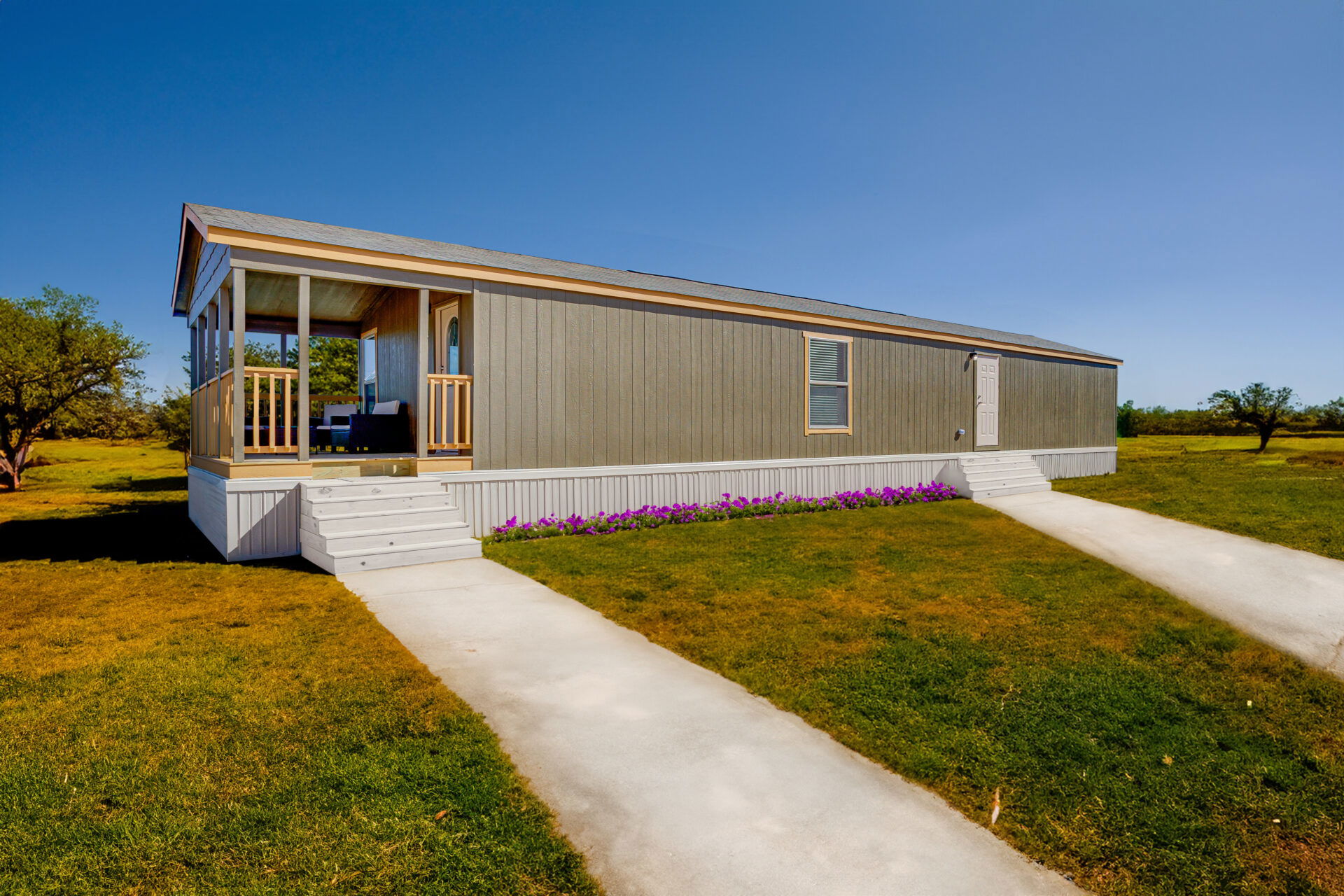 Porch Homes 18×64-22A Exterior