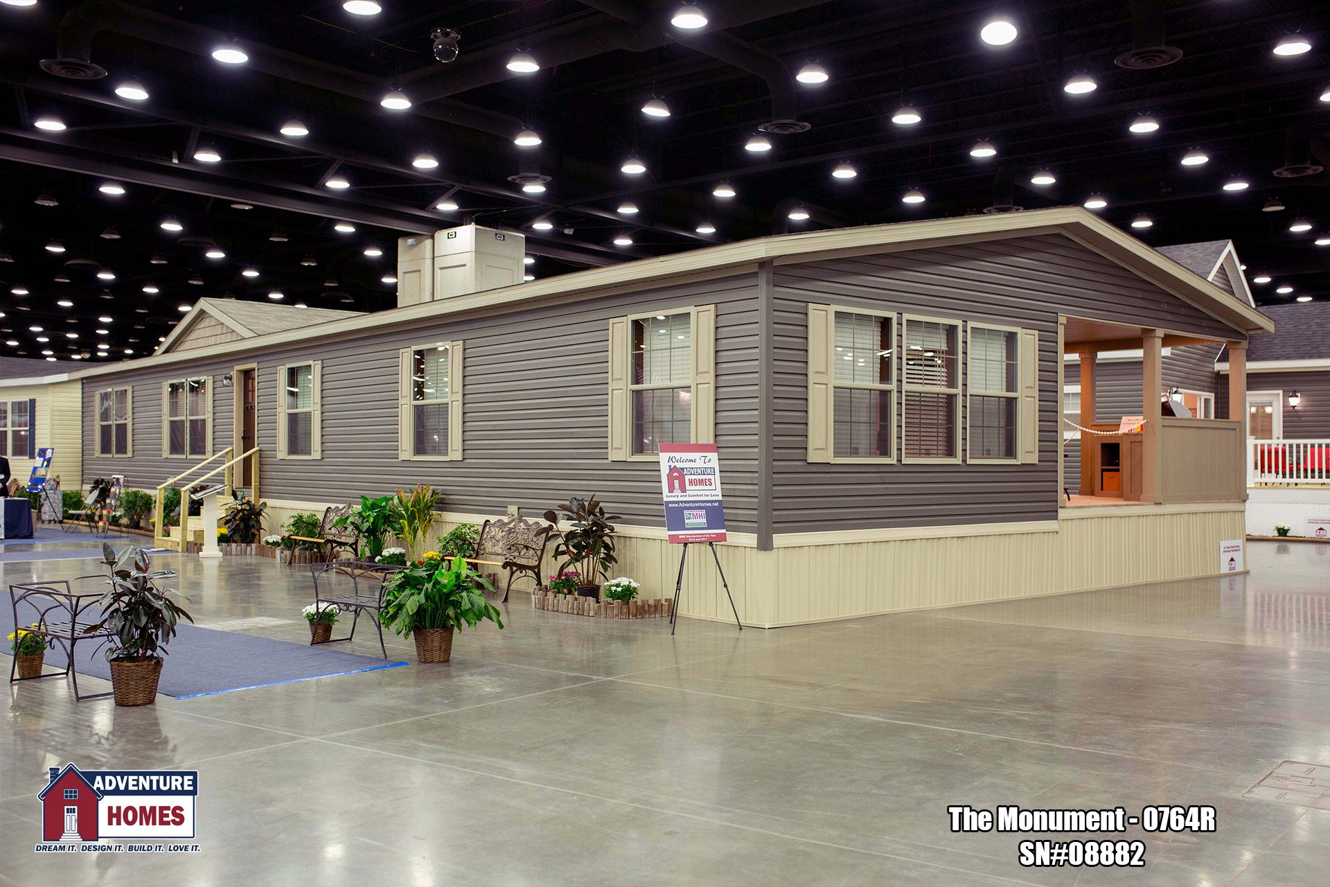 Monument | 0764R Exterior