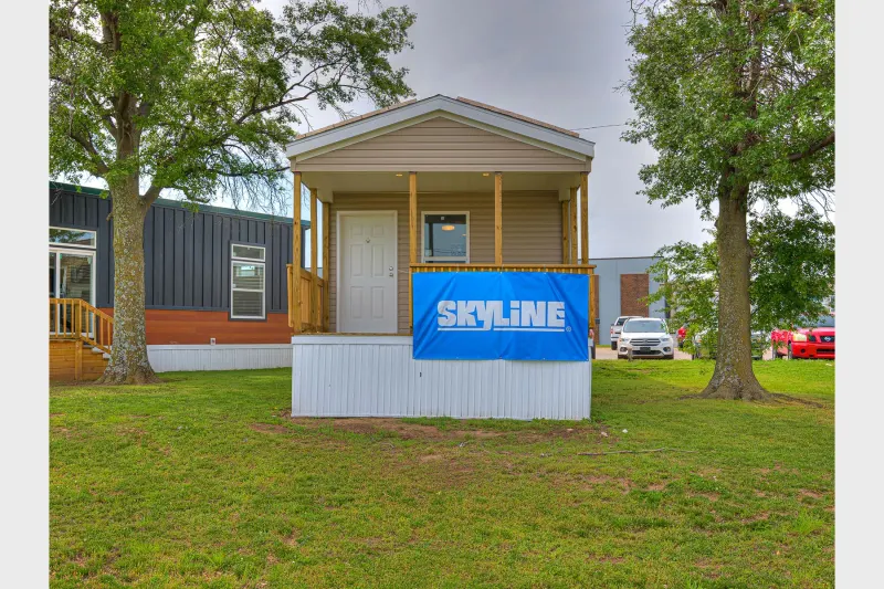 Prairie Dune 8312 Exterior