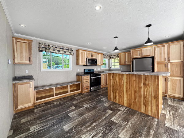 Highland estates 56 hero and interior home features