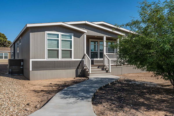 Casita hero, elevation, and exterior home features