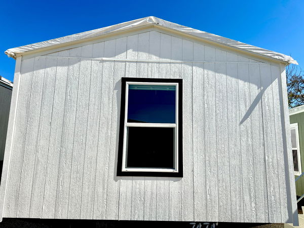 Molly hero, elevation, and exterior home features