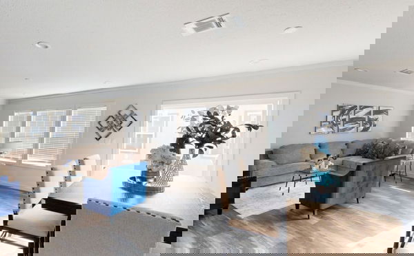 Nordic 6364 interior and hero home features
