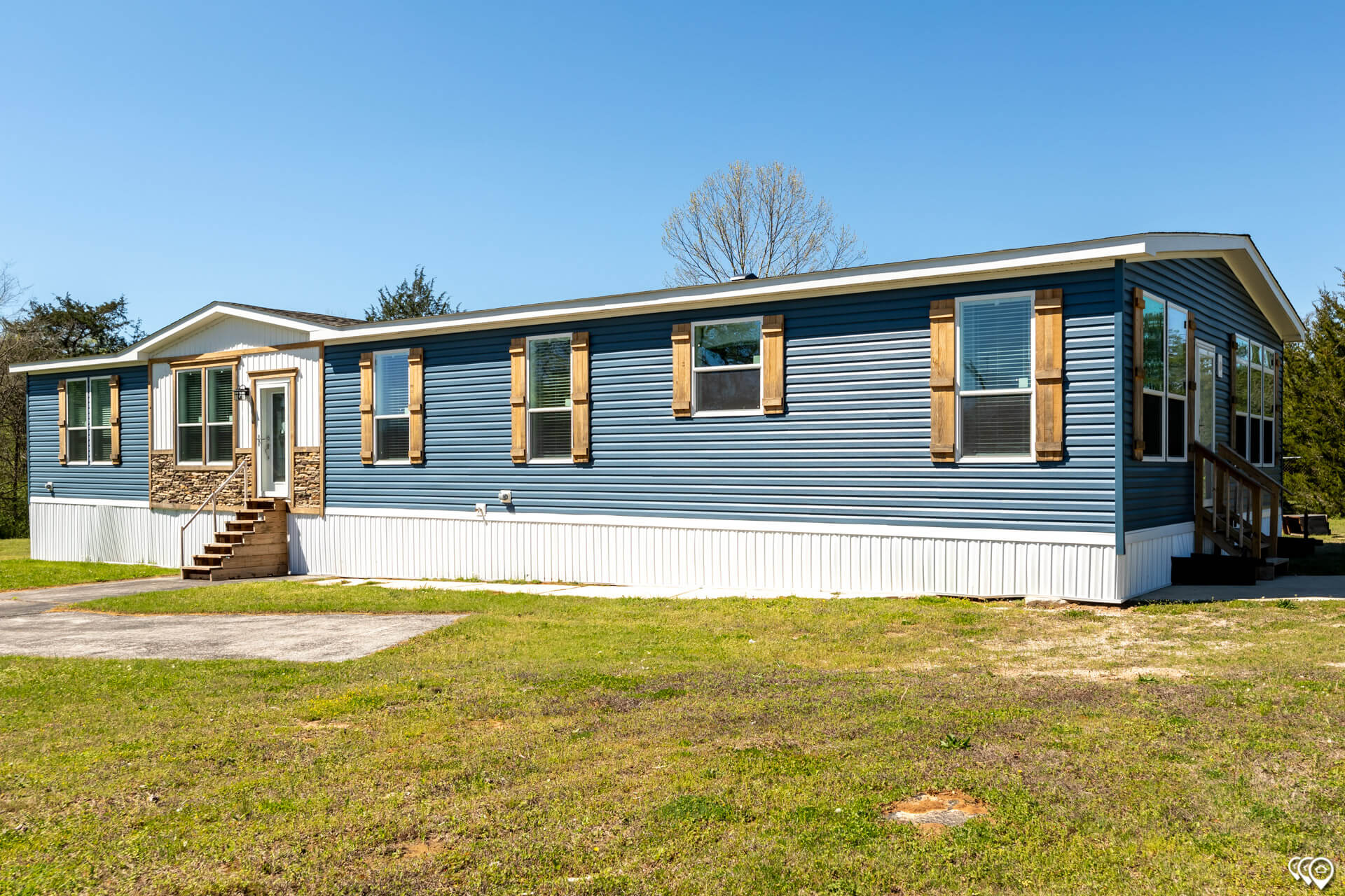 Cedar Lake Exterior