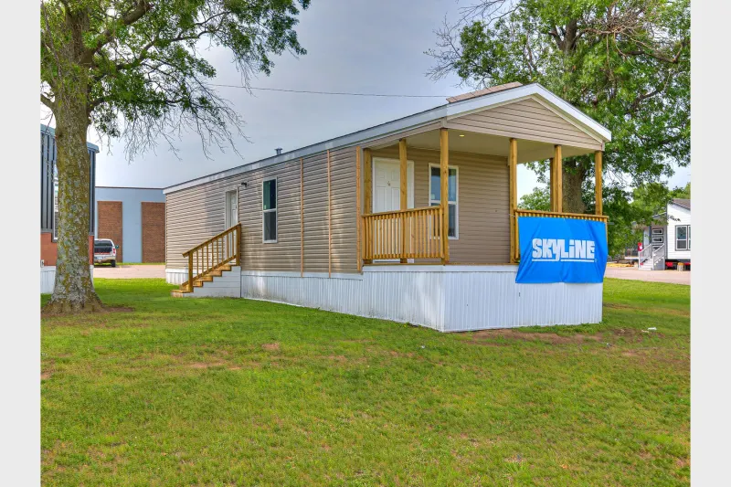 Prairie Dune 8312 Exterior