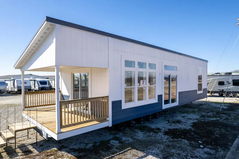 Contemporary Cabin A700 Exterior