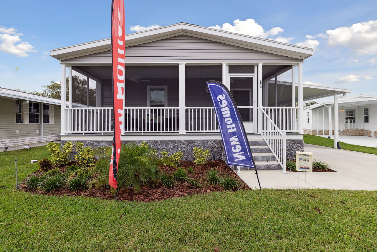 Silver Springs 5029 Exterior