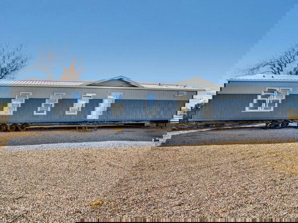 The tony hero, exterior, and elevation home features