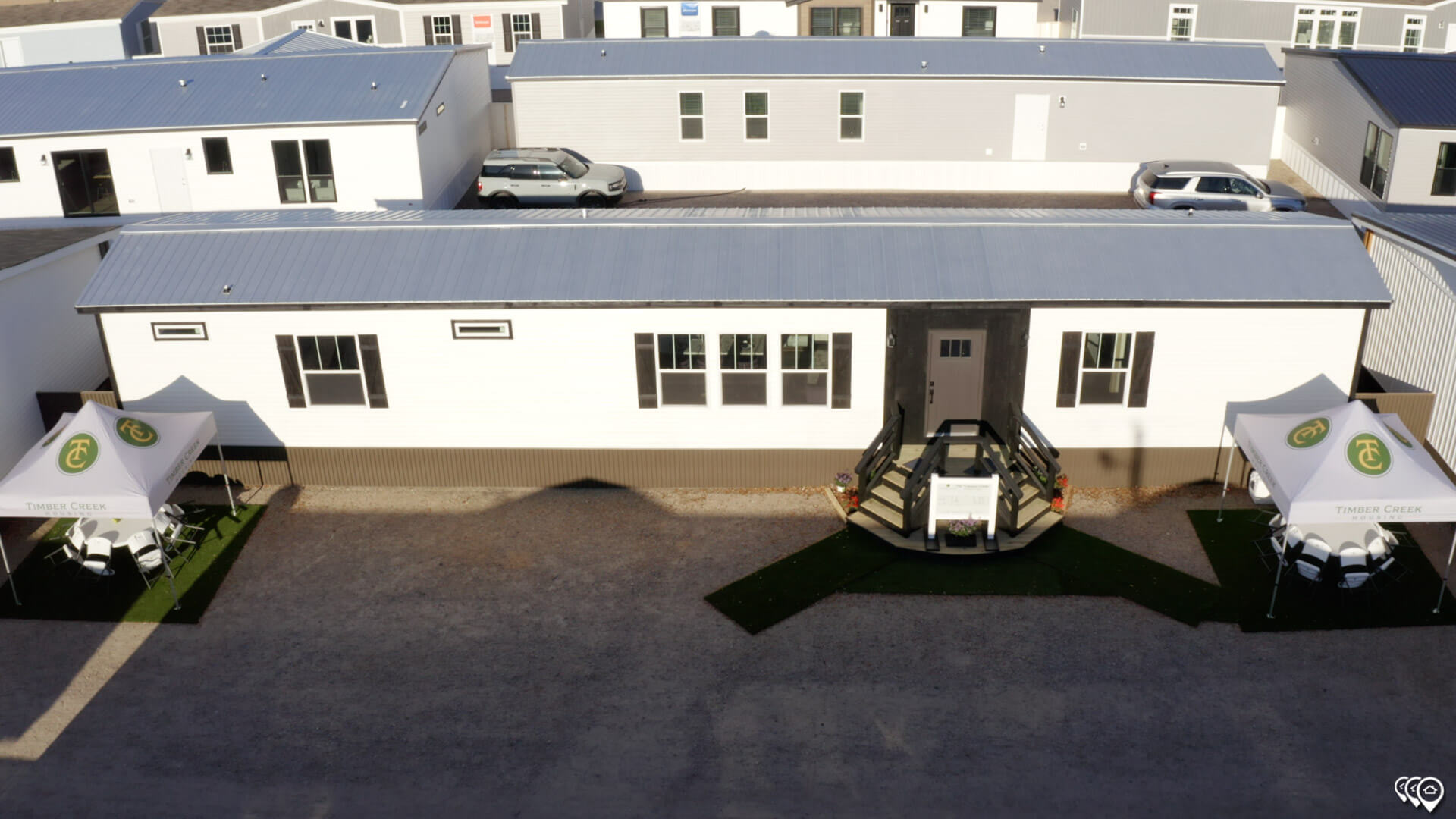 The Canyon Creek Exterior