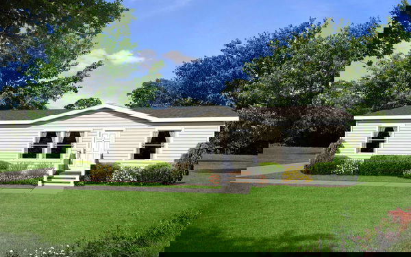 Cm- 4483b hero, elevation, and exterior home features