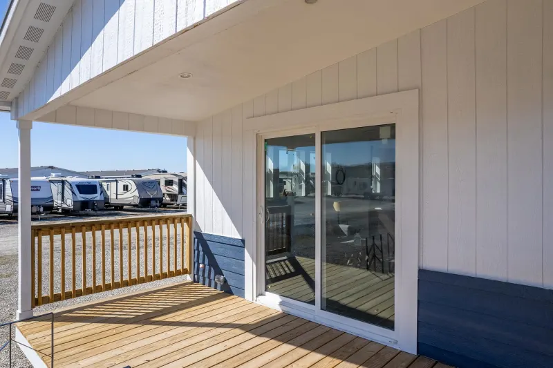 Contemporary Cabin A700 Exterior