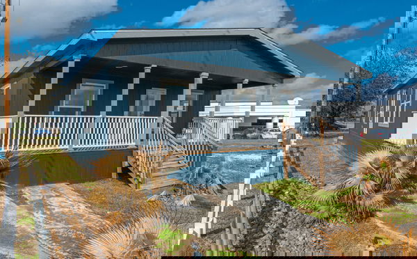 Corpus 5051 hero, elevation, and exterior home features