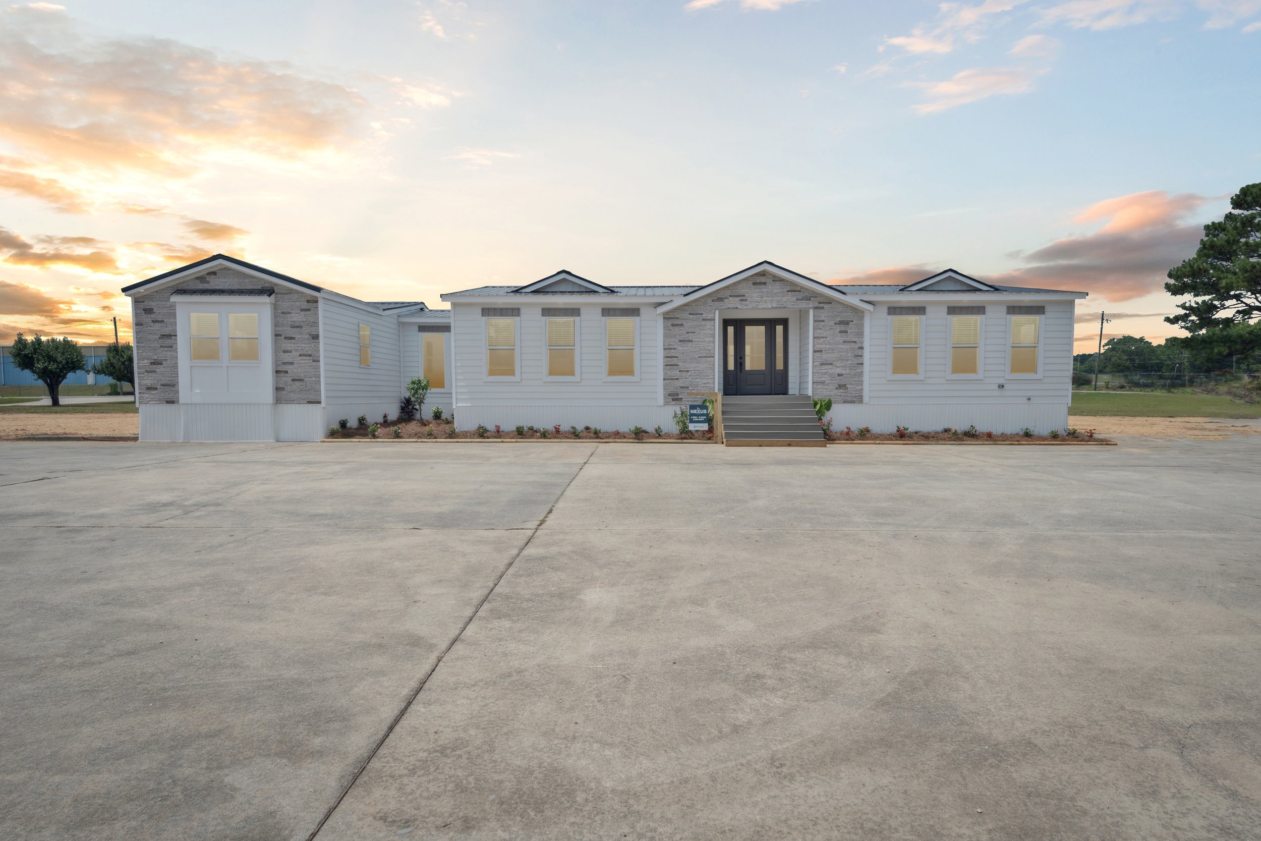 Nexus Exterior