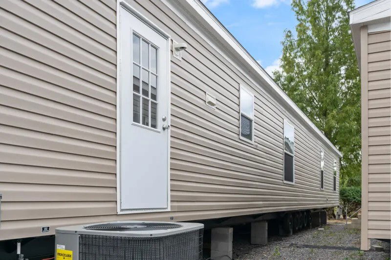 Pinnacle Exterior