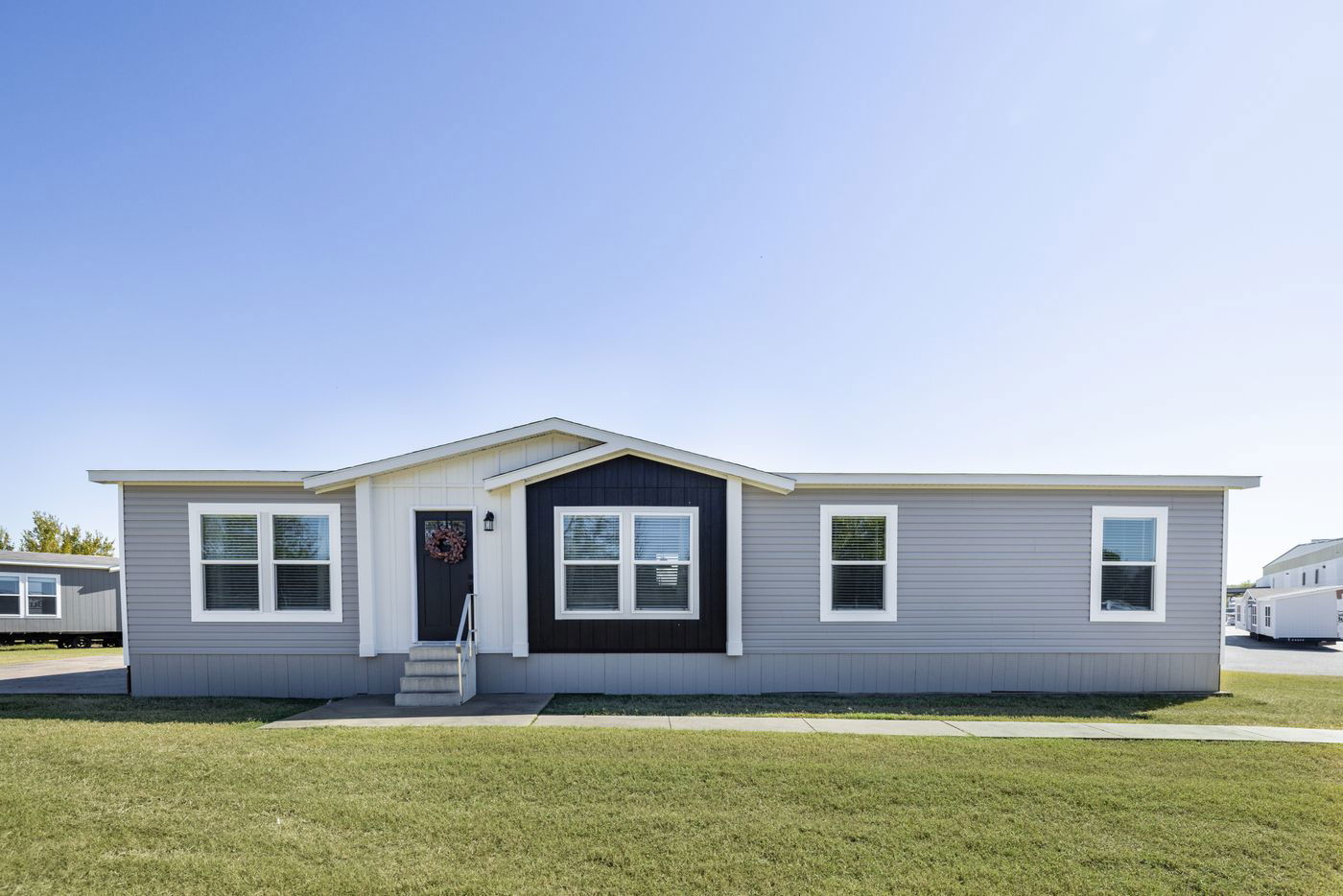 Sterling Anniversary Exterior