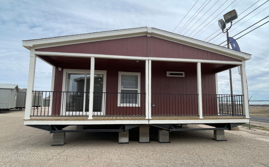Dusty Hollow P56S Exterior