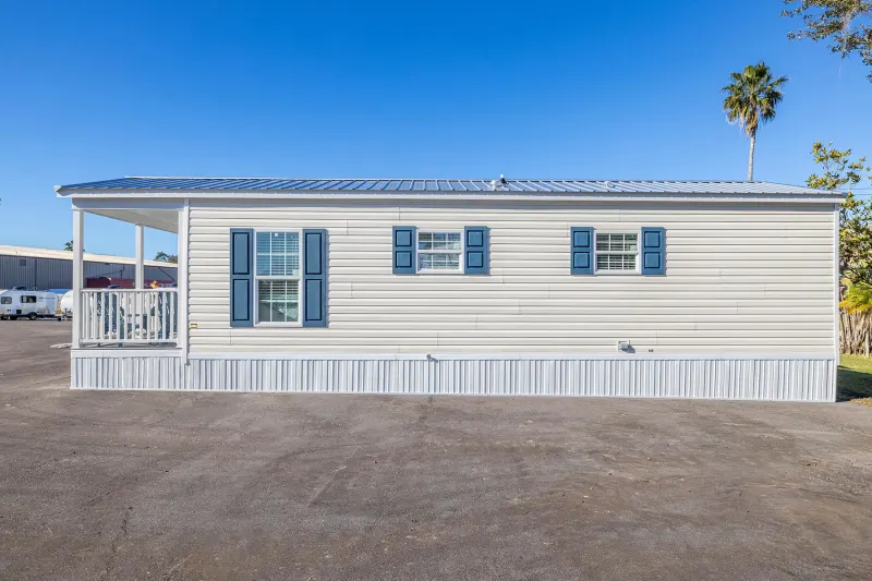 Legend 1435454 Exterior