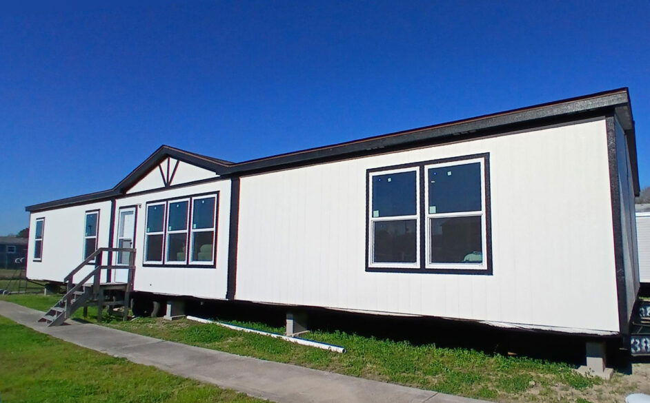 Cimarron 2368 Exterior