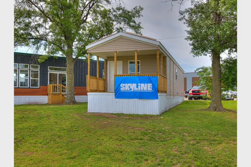 Prairie Dune 8312 Exterior