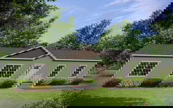 Edge le141-3 hero, elevation, and exterior home features