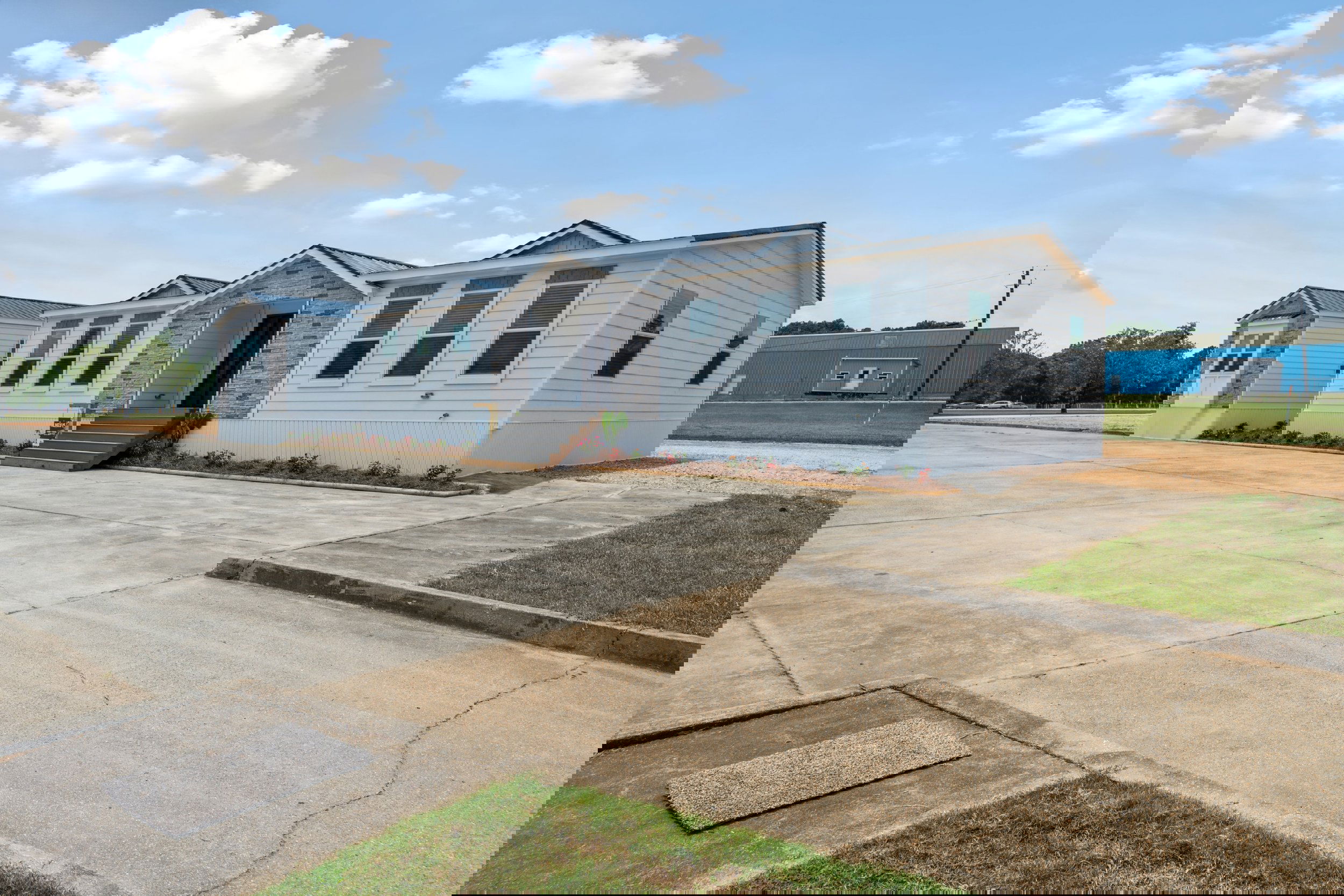 Nexus Exterior